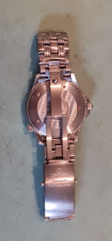 omega horloge seamaster onderhoud