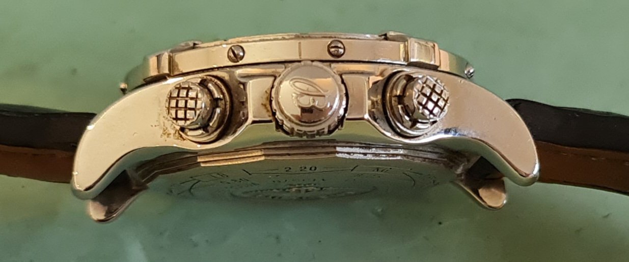 breitling dial reviseren