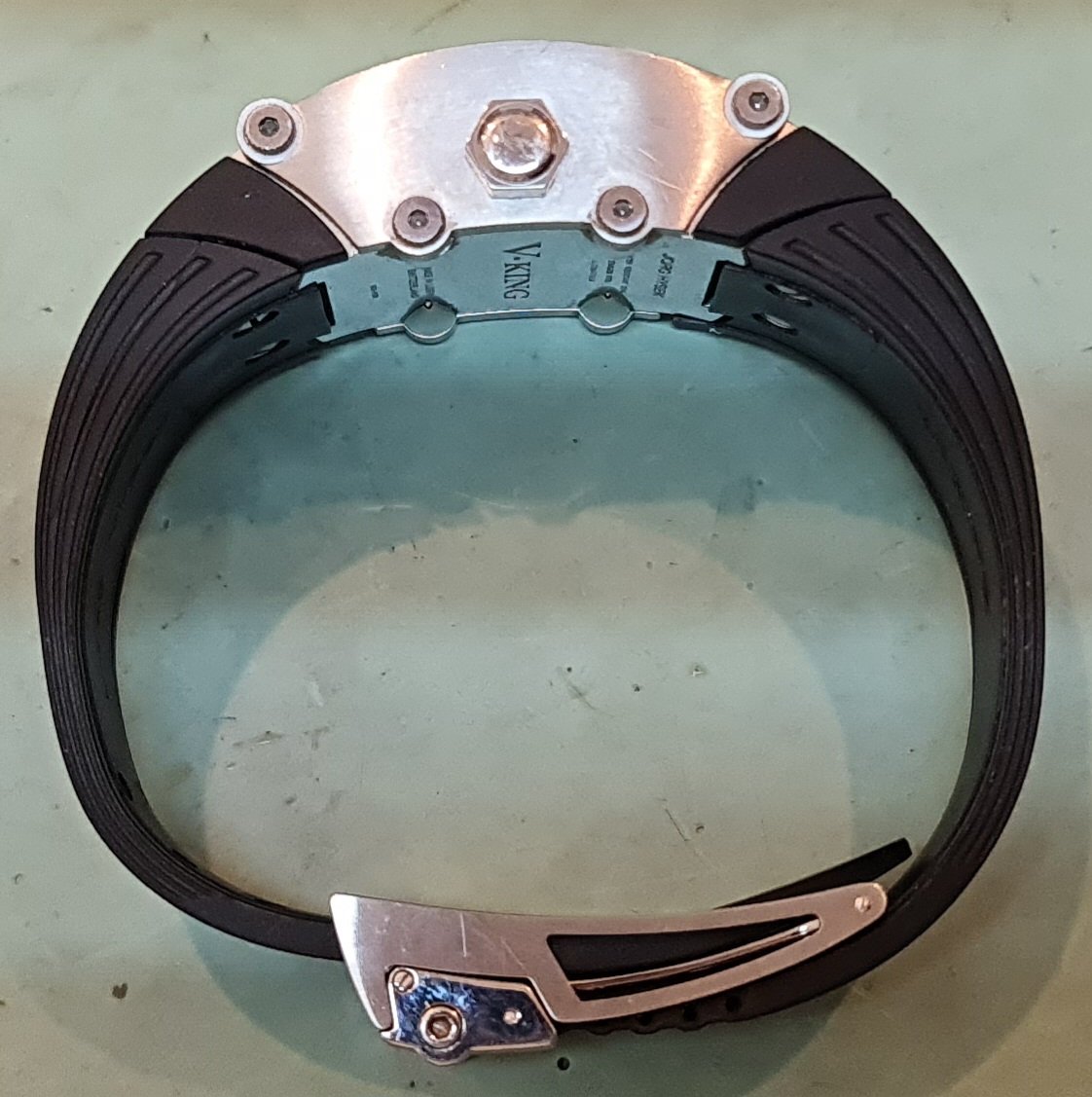 jorg hysek horloge kapot