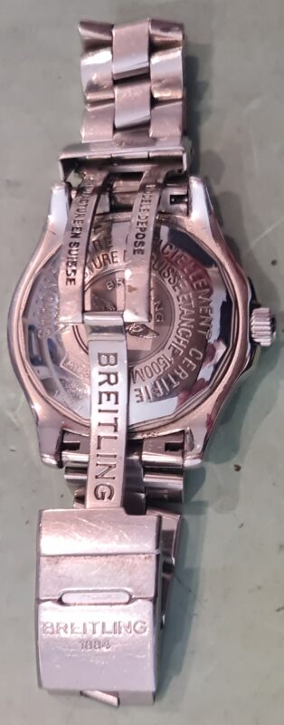 breitling superocean revisie