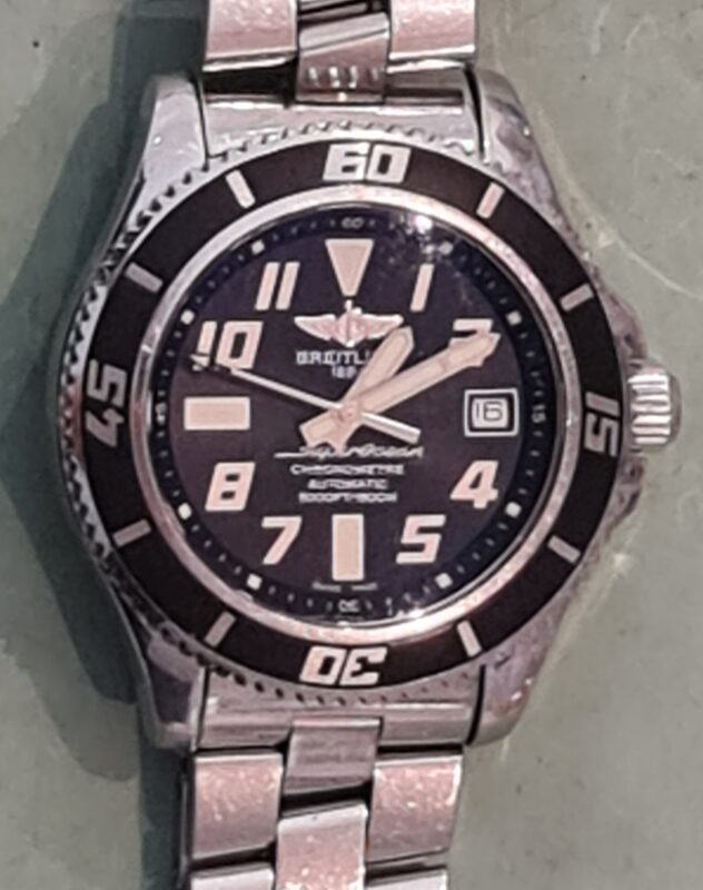 breitling superocean reviseren