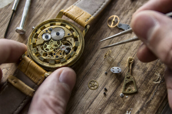 ebel horloge reparatie