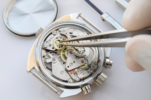 reparatie breitling horloges