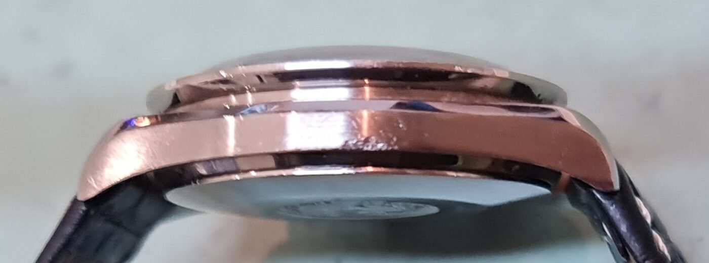 omega speedmaster kapot