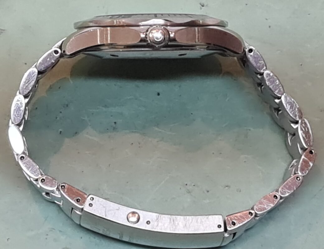 omega strap repareren