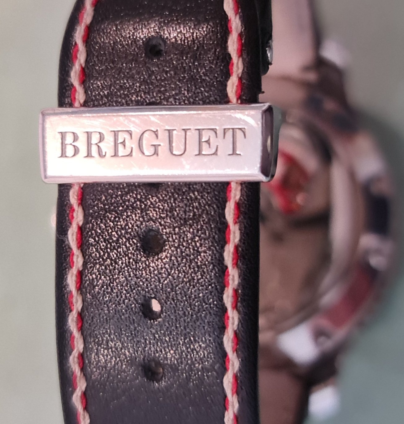 breguet horlogekast polijsten