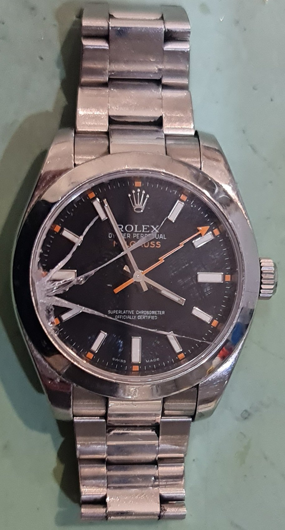 rolex milgauss glas vervangen