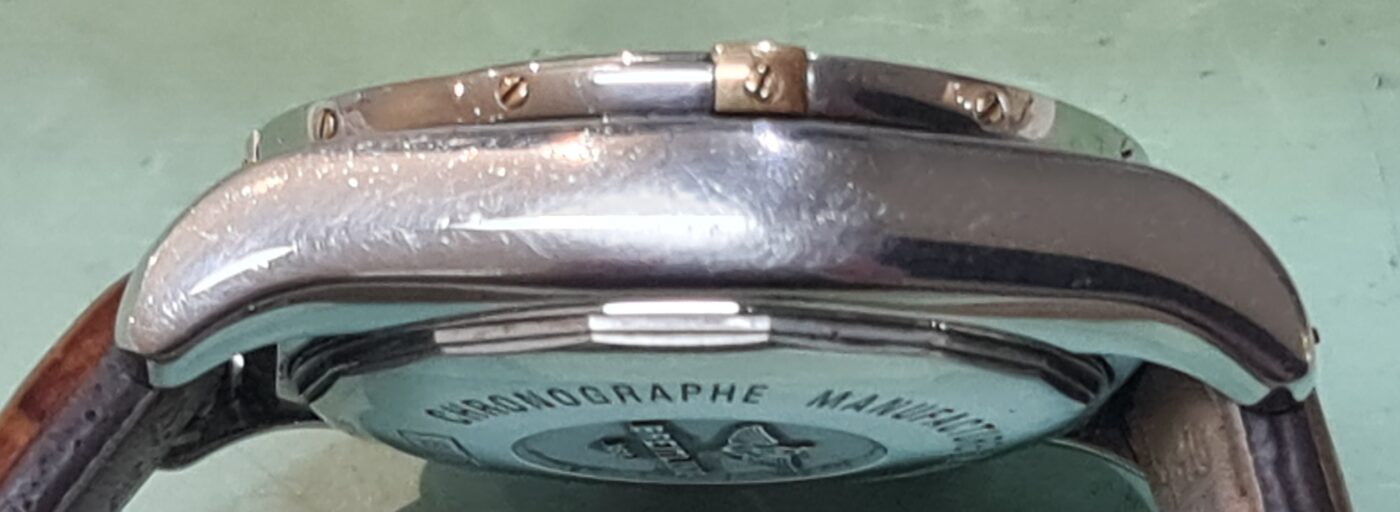 kast breitling reviseren