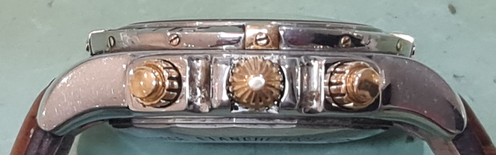 kroon breitling kapot