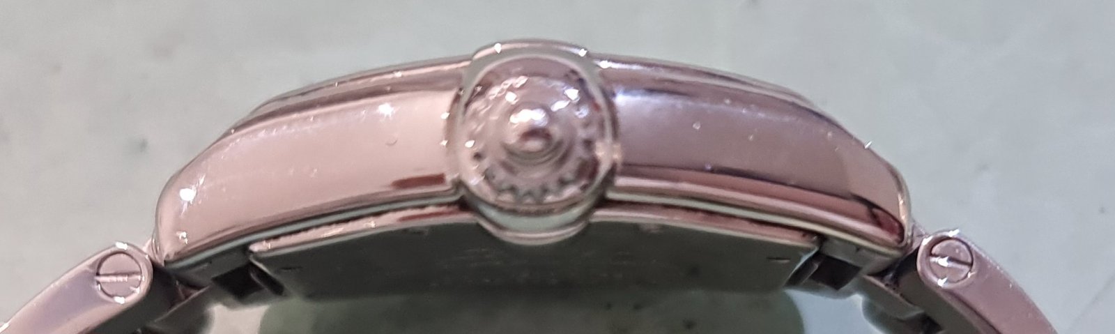 cartier horloge kroon vervangen