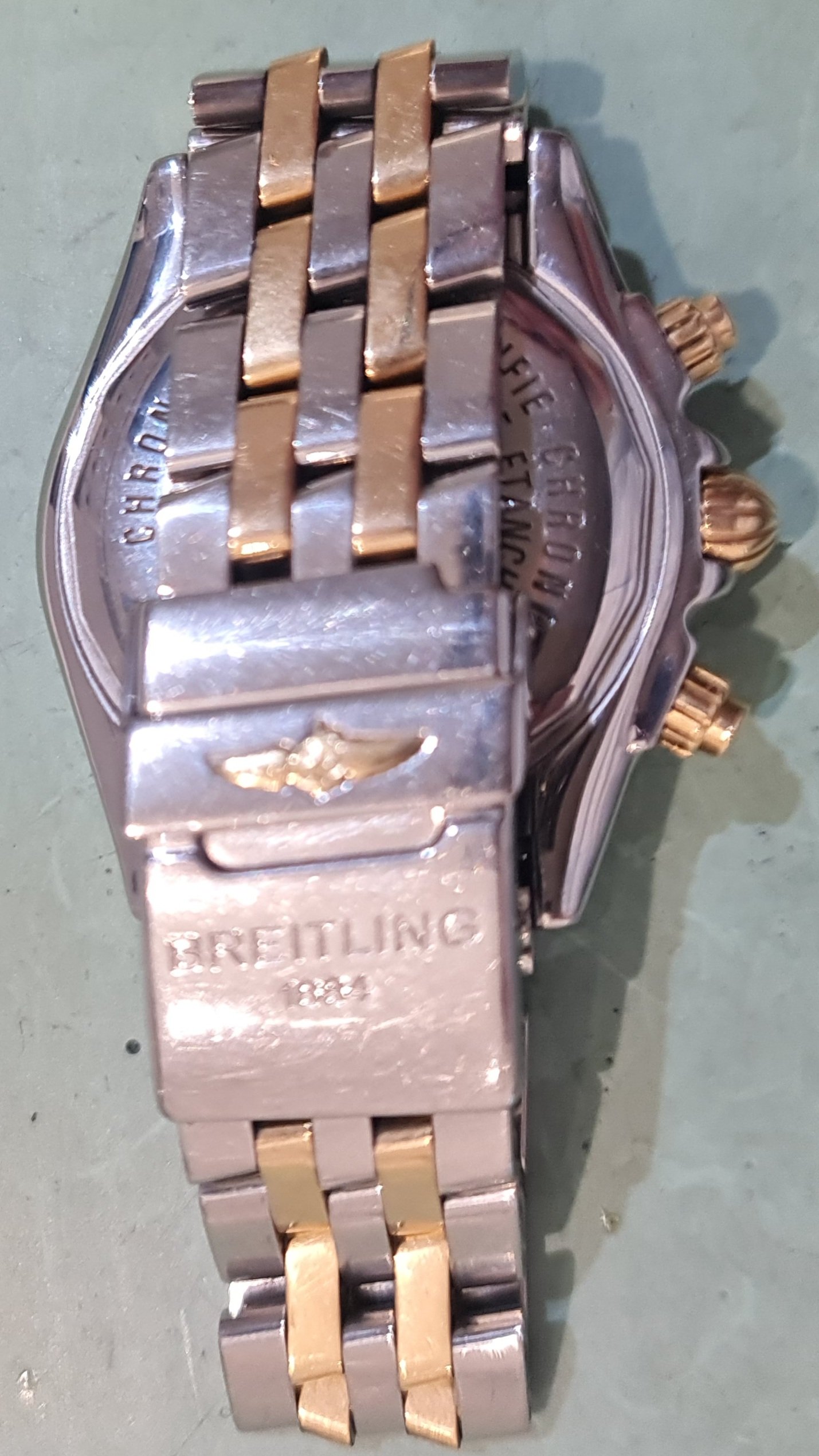bracelet breitling repareren
