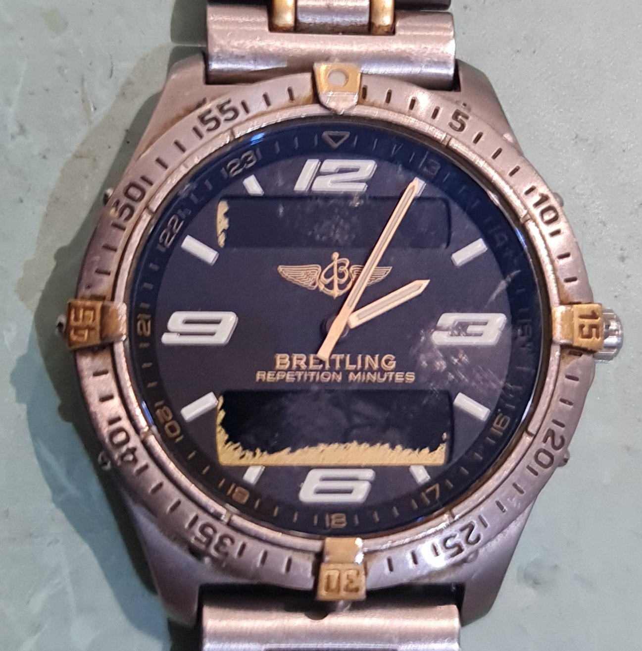 breitling aerospace revisie