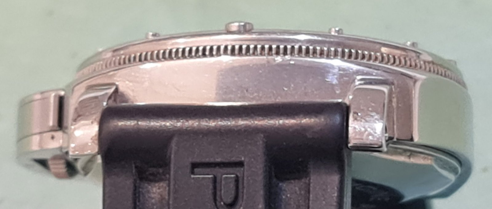 horlogekast panerai polijsten