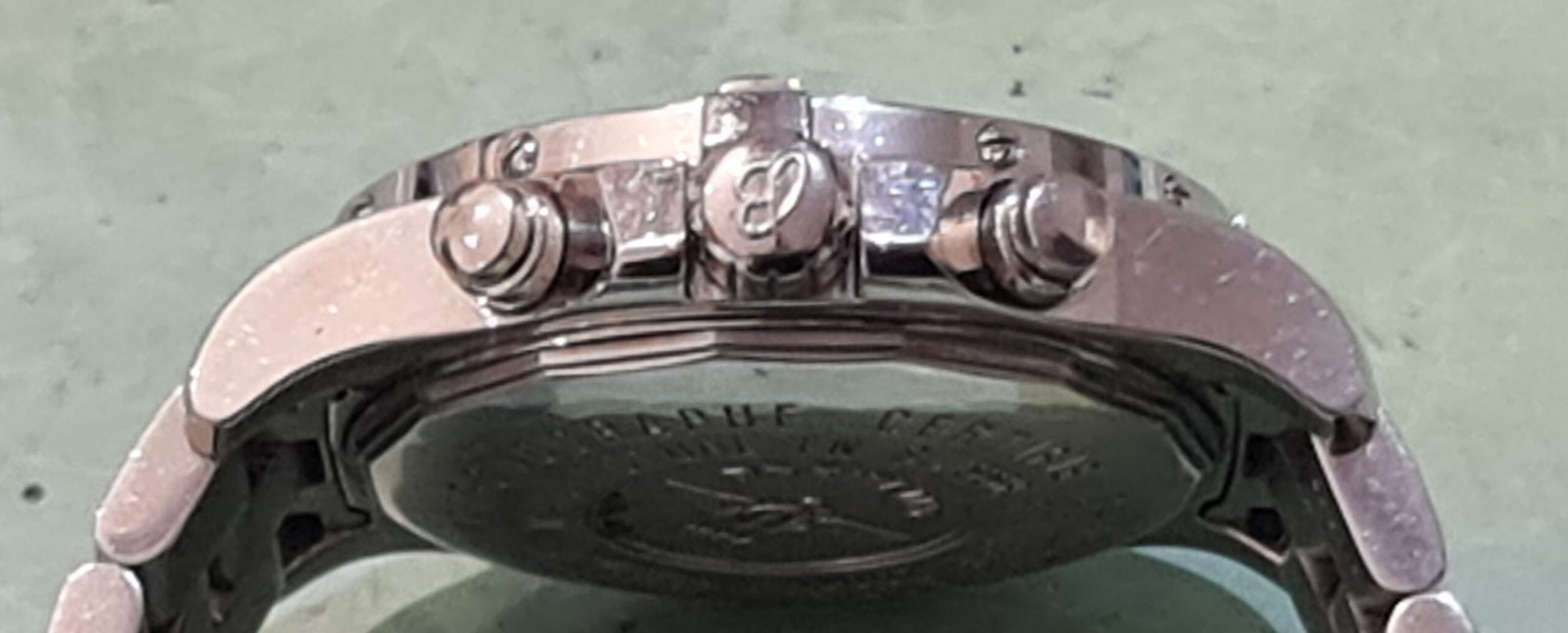 breitling colt kapot