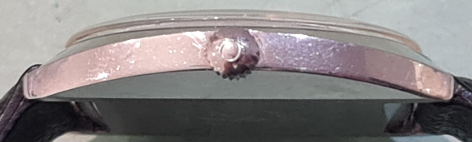 omega cosmic reviseren