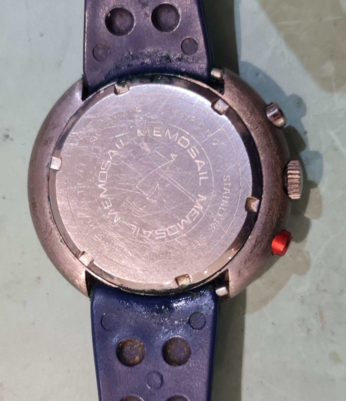 memosail horloge reparatie