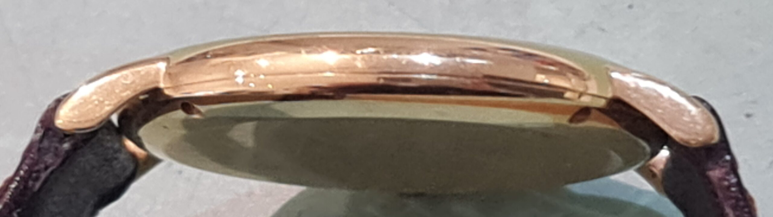 kast horloge polijsten