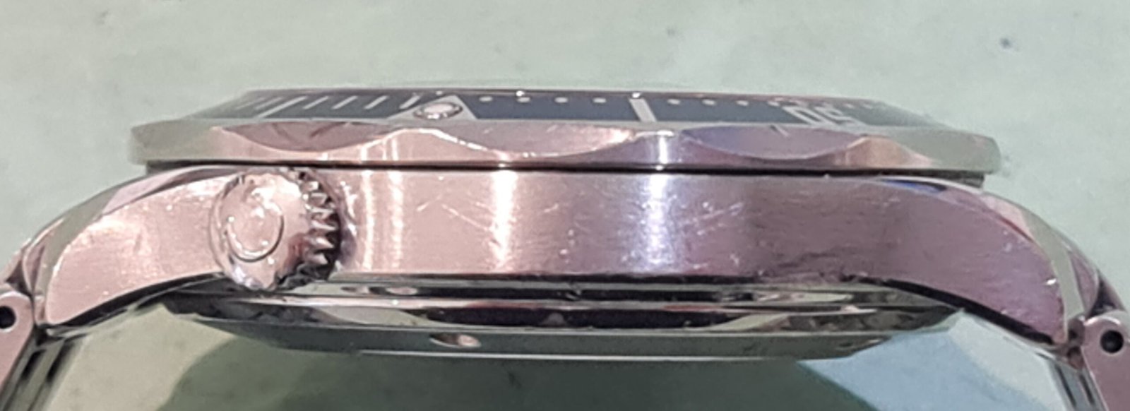 kast reviseren omega