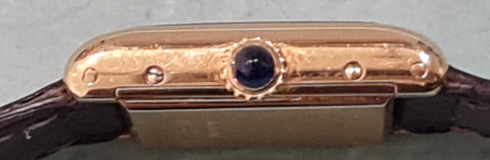 cartier kroon is kapot