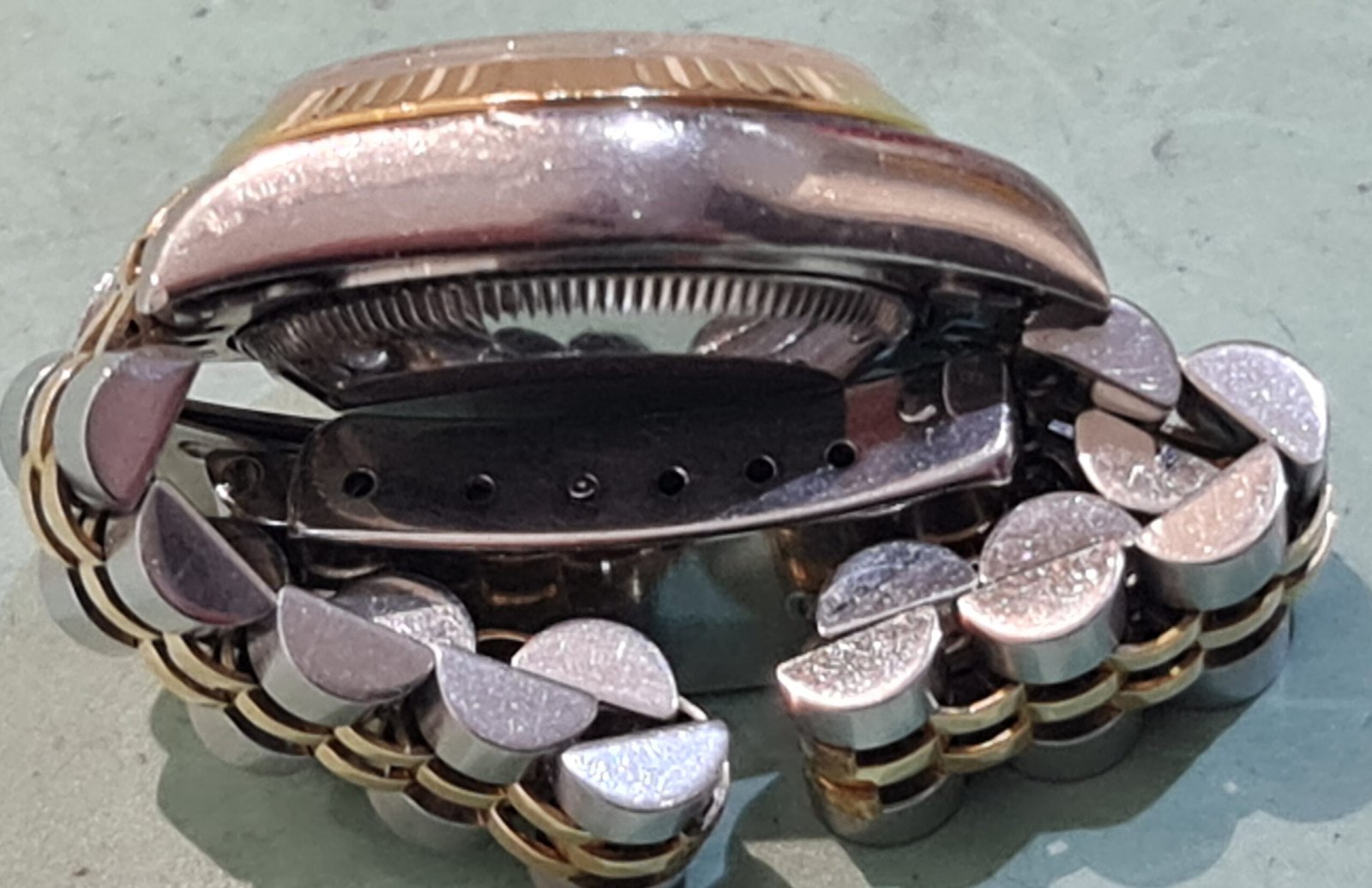 dames rolex kast polijsten