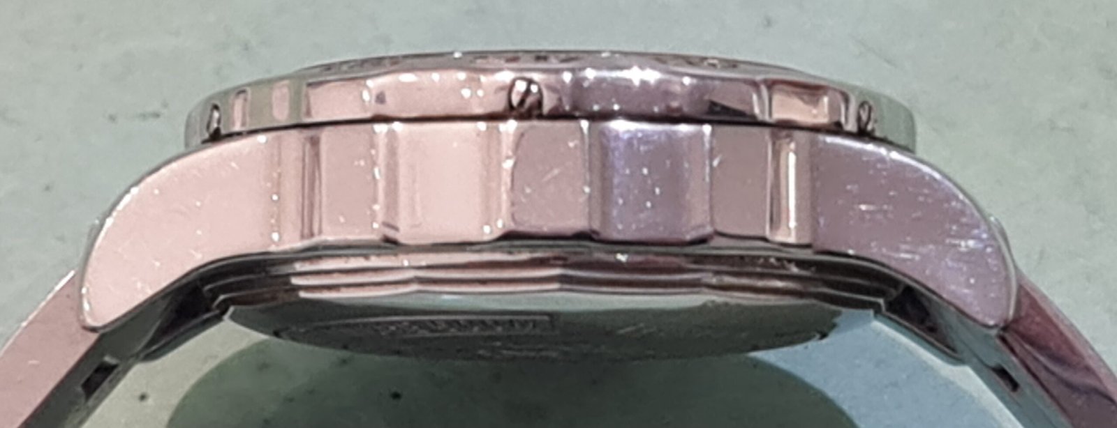 breitling kast is vervangen