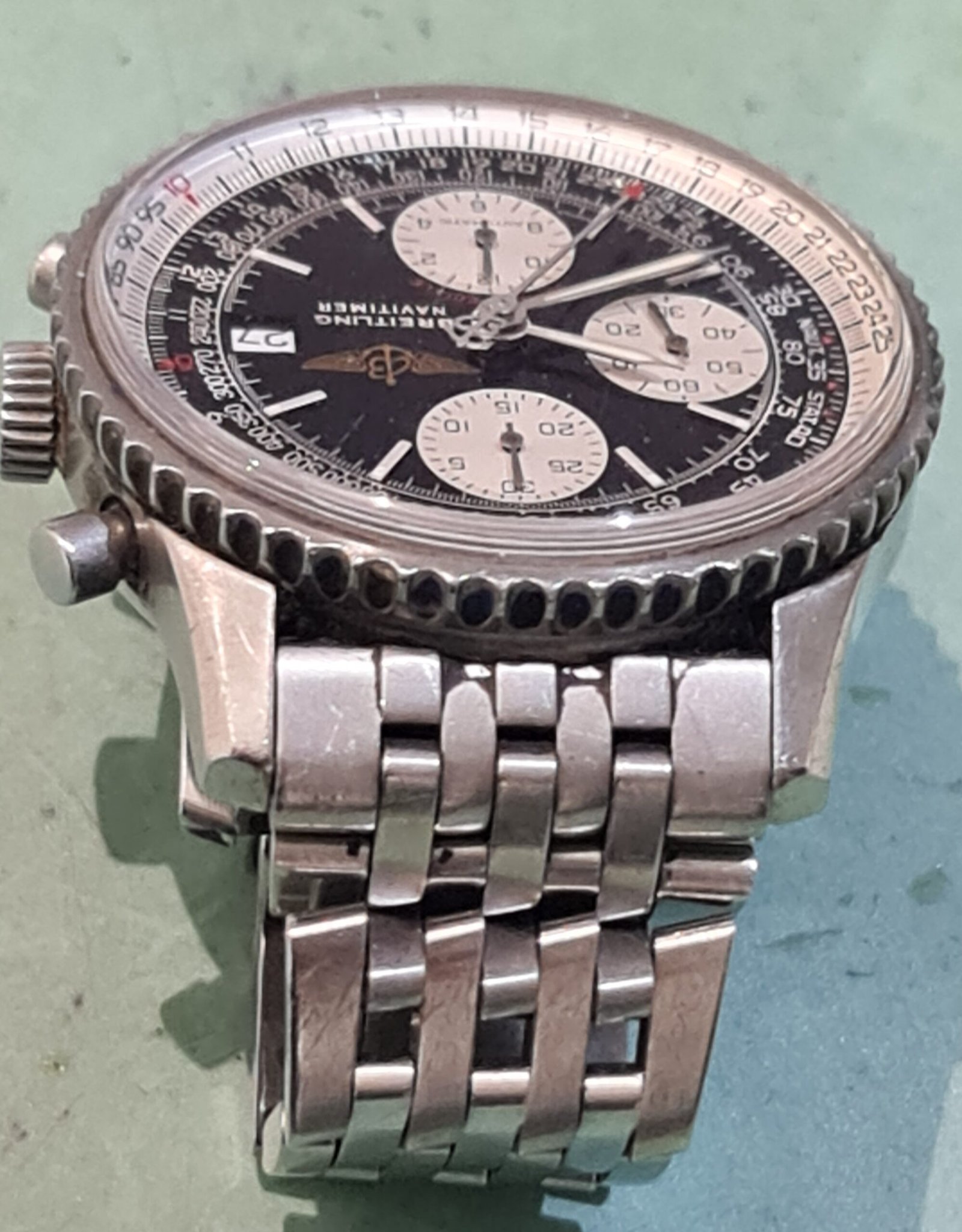 kast breitling polijsten