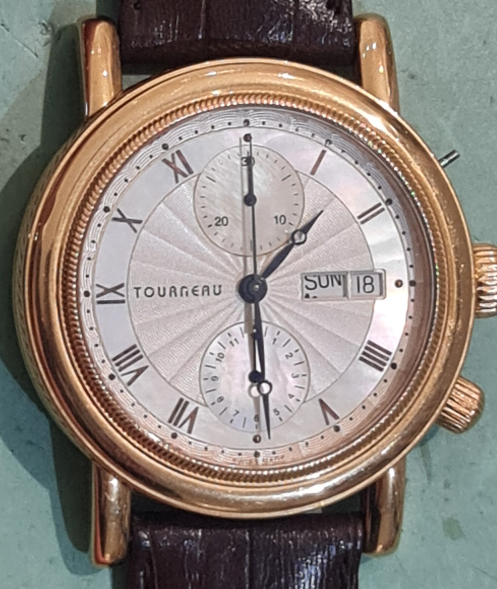 tourneau horloge repareren