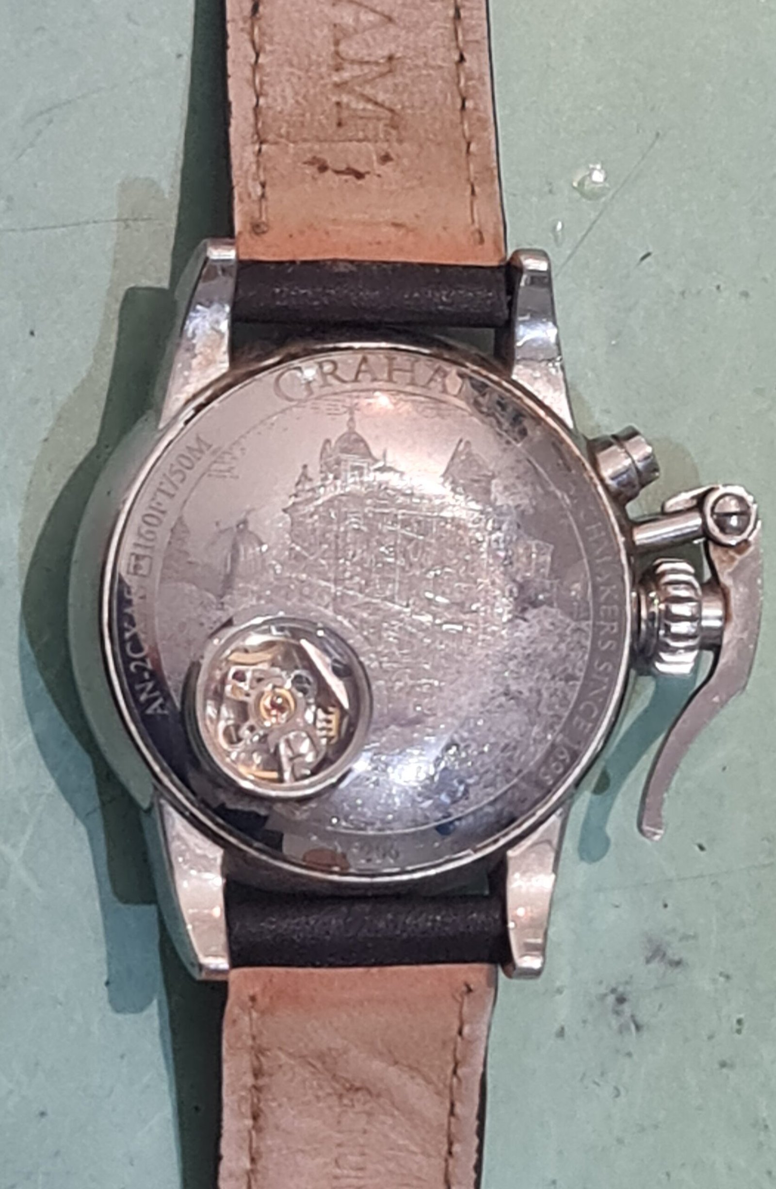 graham horloge onderhoud