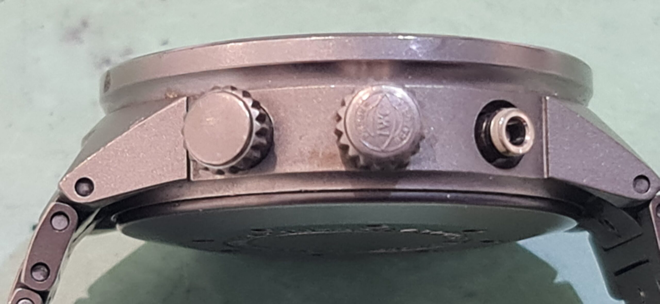 iwc kroon laten reviseren