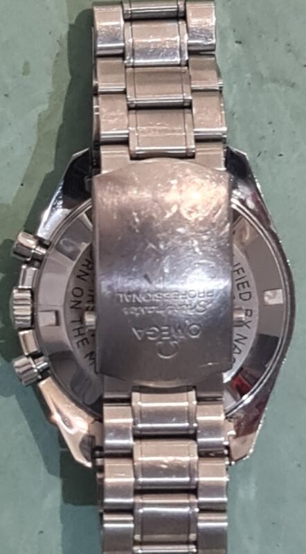 Omega Speedmaster Professional polijsten
