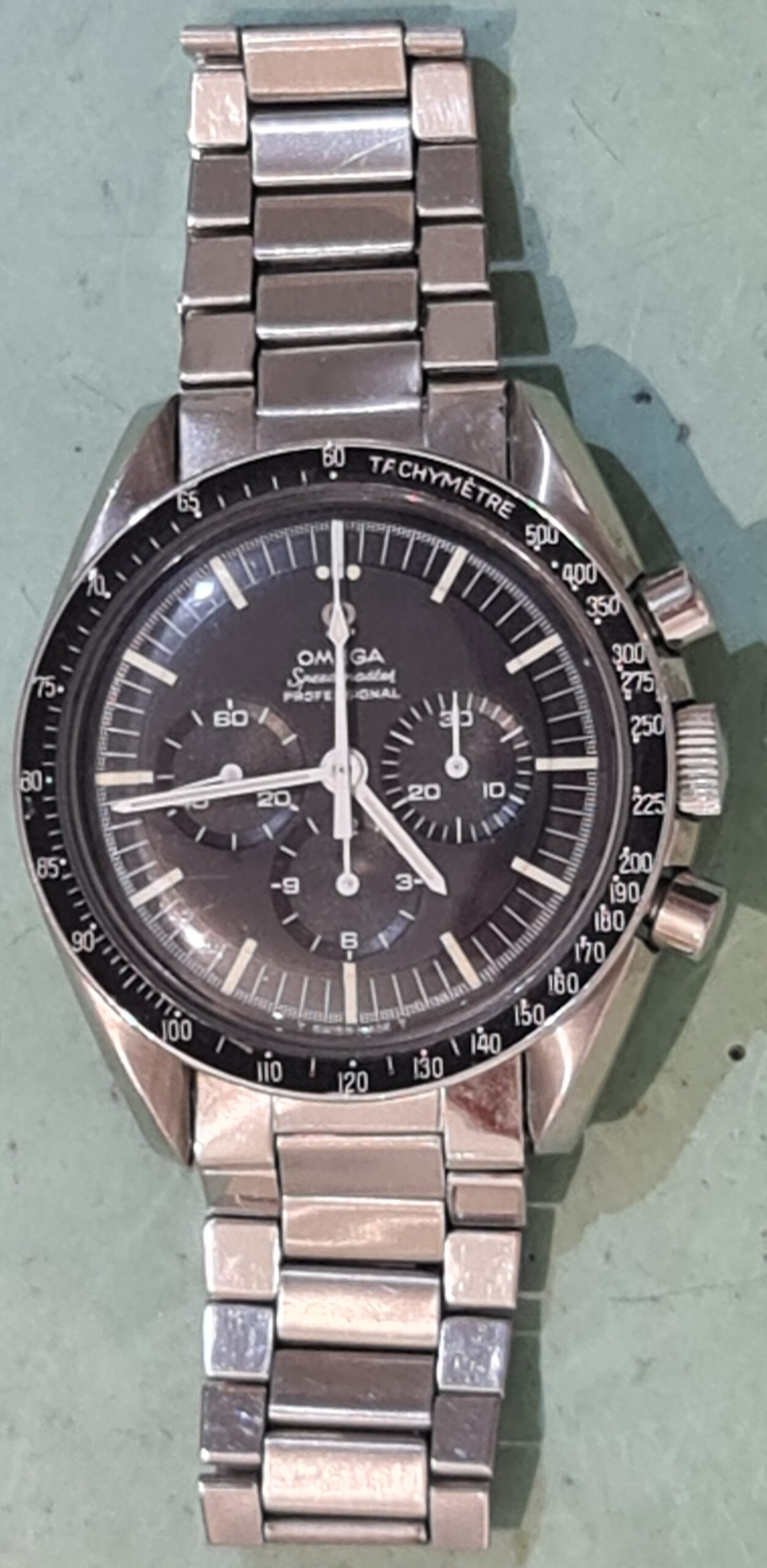 omega speedmaster polijsten