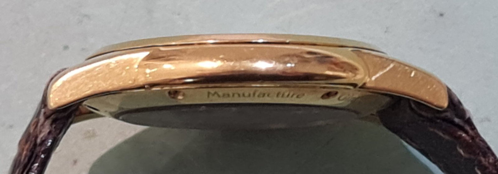 kast kroon girard-perregaux polijsten