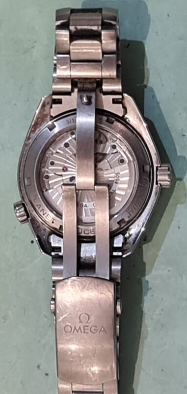 omega uurwerk is kapot