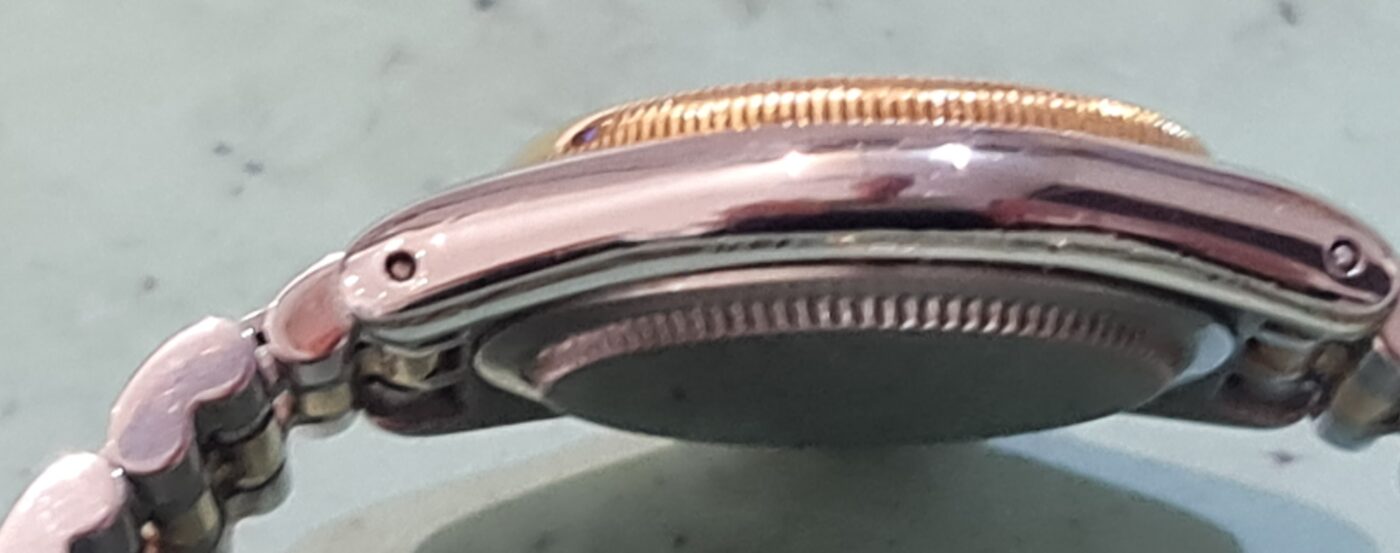 tudor kast laten polijsten