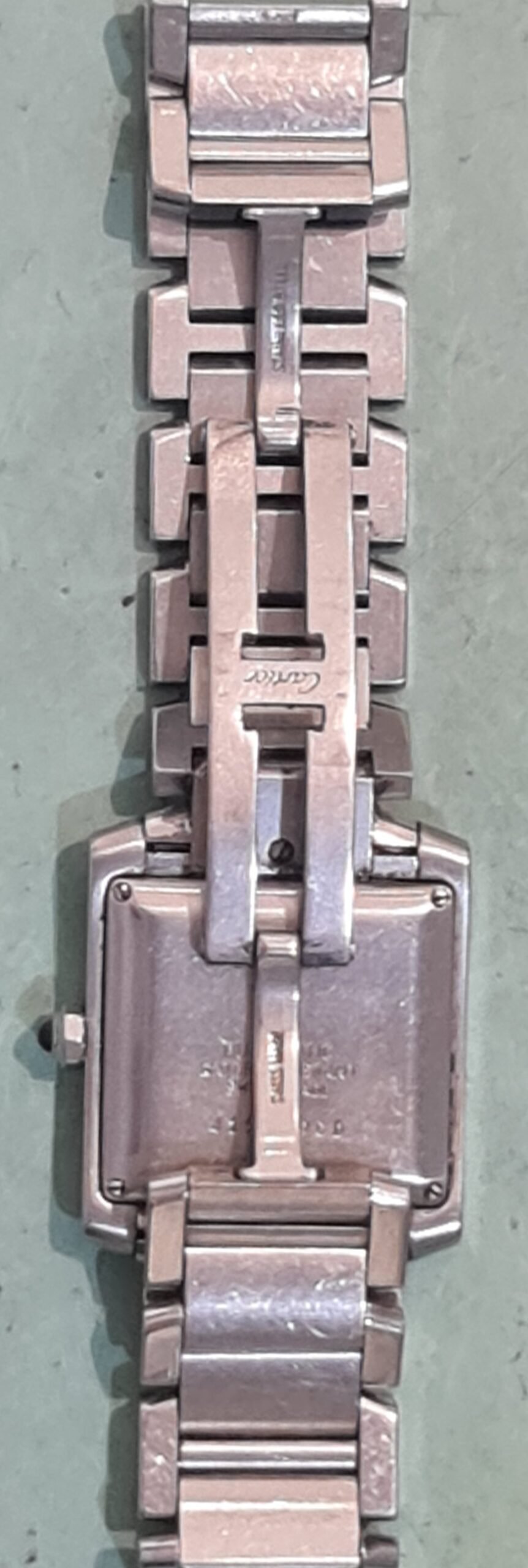 cartier horloge heeft service nodig