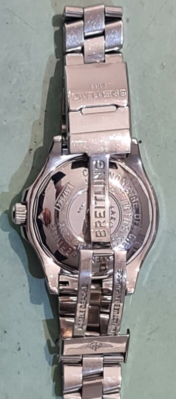 breitling super ocean laten repareren