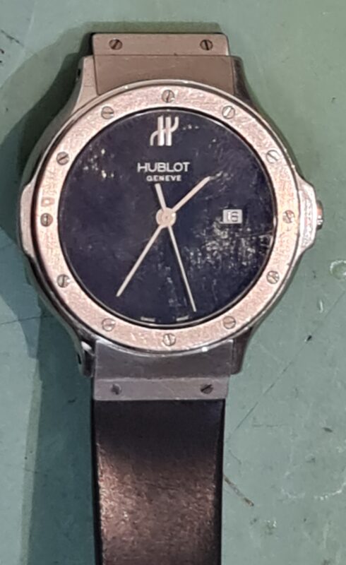 hublot horloge laten service