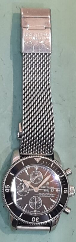 superocean horloge breitling kapot