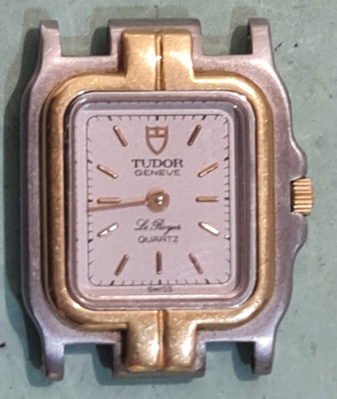 tudor horloge laten reviseren
