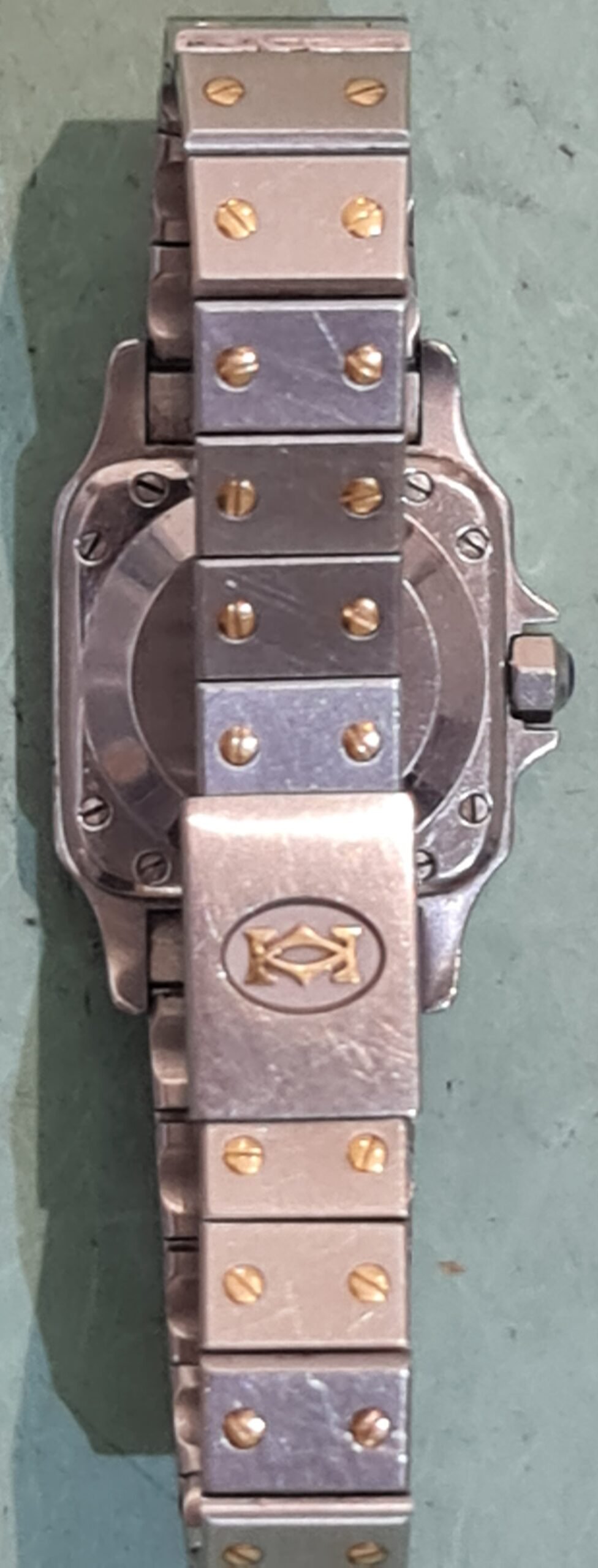 cartier kast laten reviseren