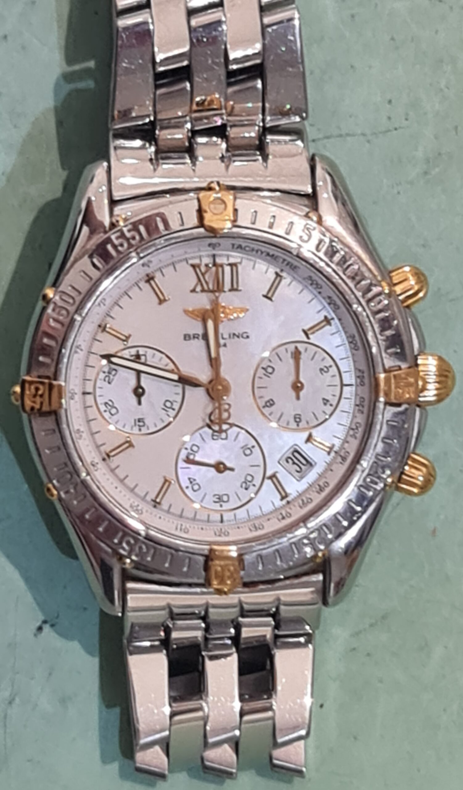 breitling quartz kapot