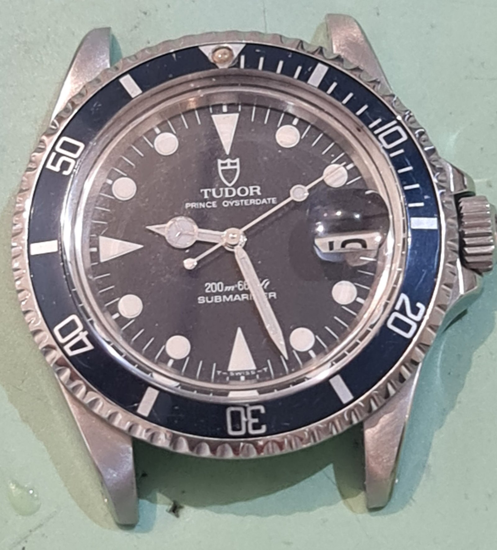 tudor horloge laten service