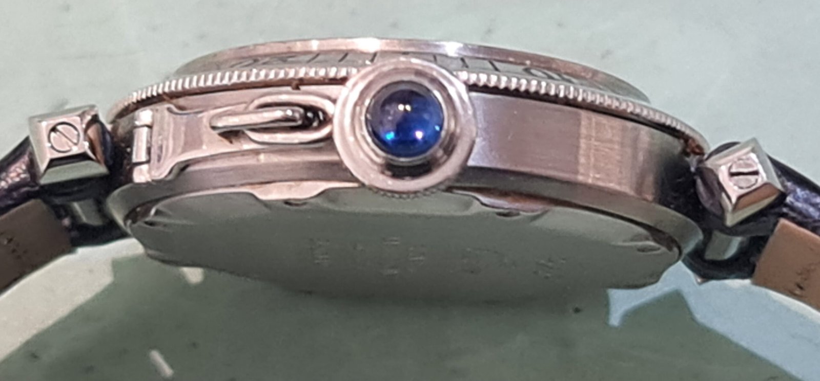 pasha de cartier kroon vervangen