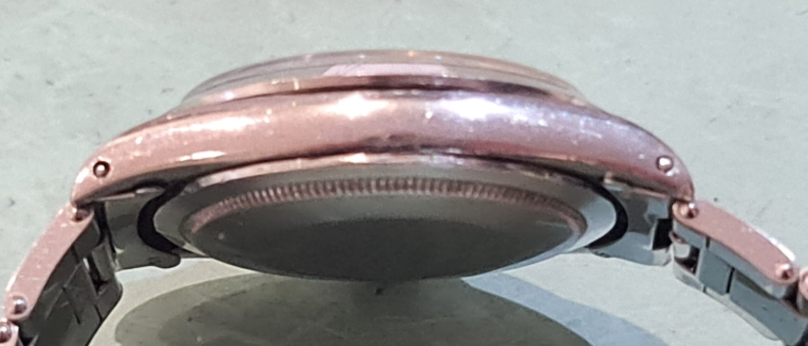 kast bracelet service