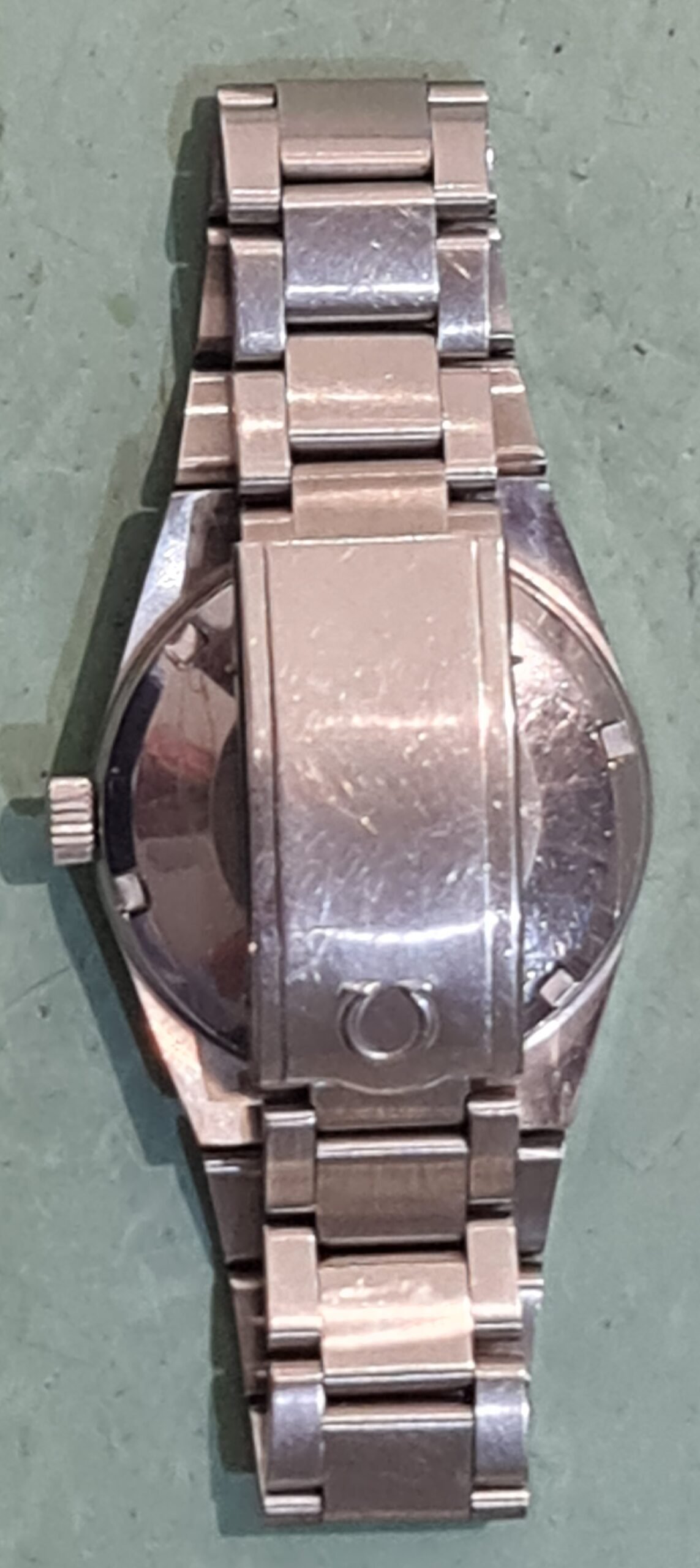 omega vintage bracelet polijsten