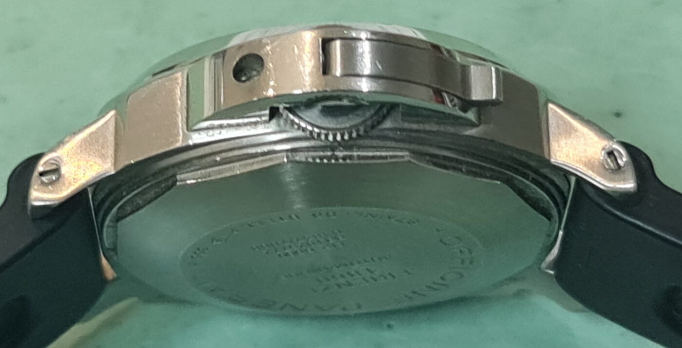 horloge panerai kast polijsten