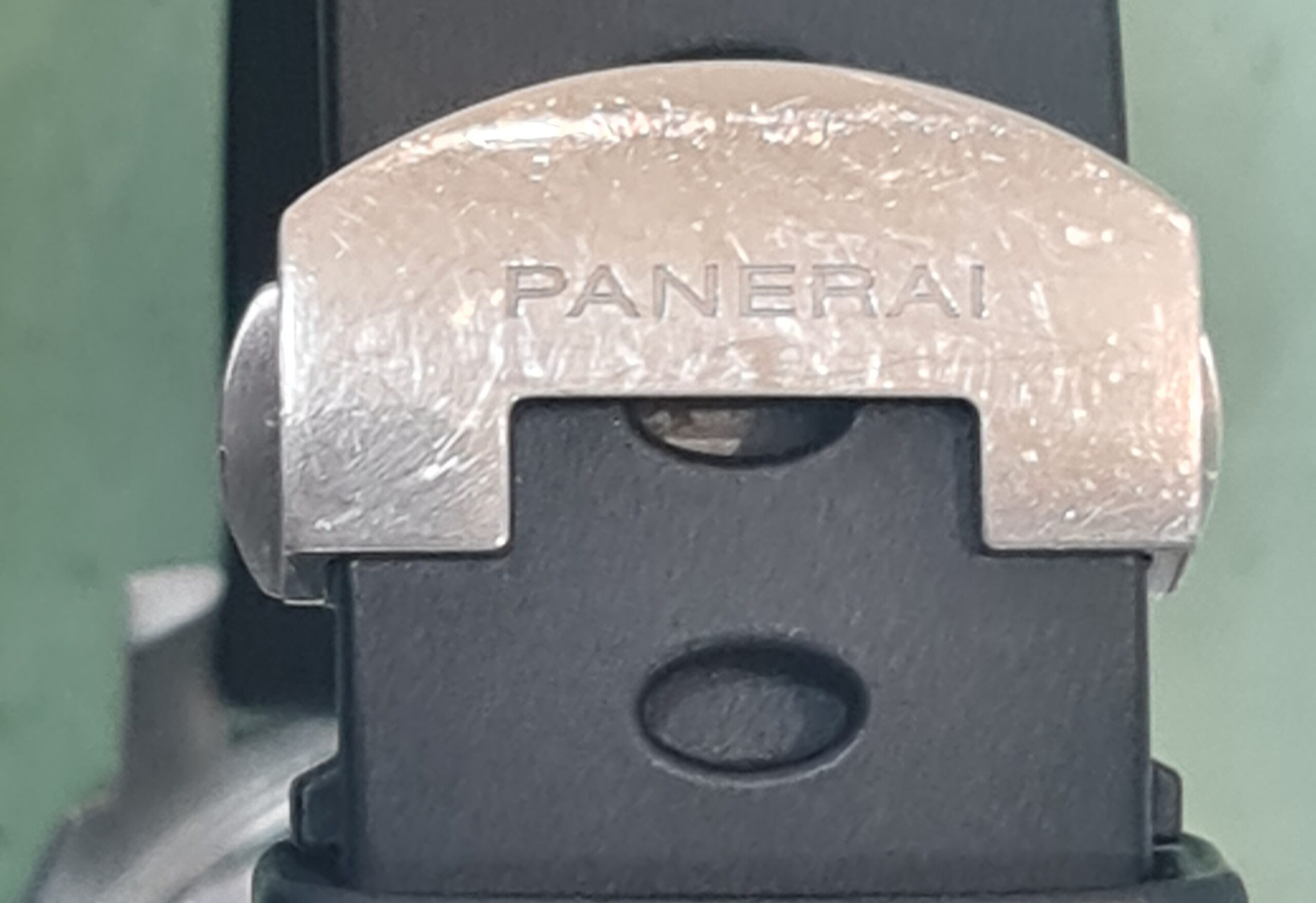 horloge panerai sluiting polijsten