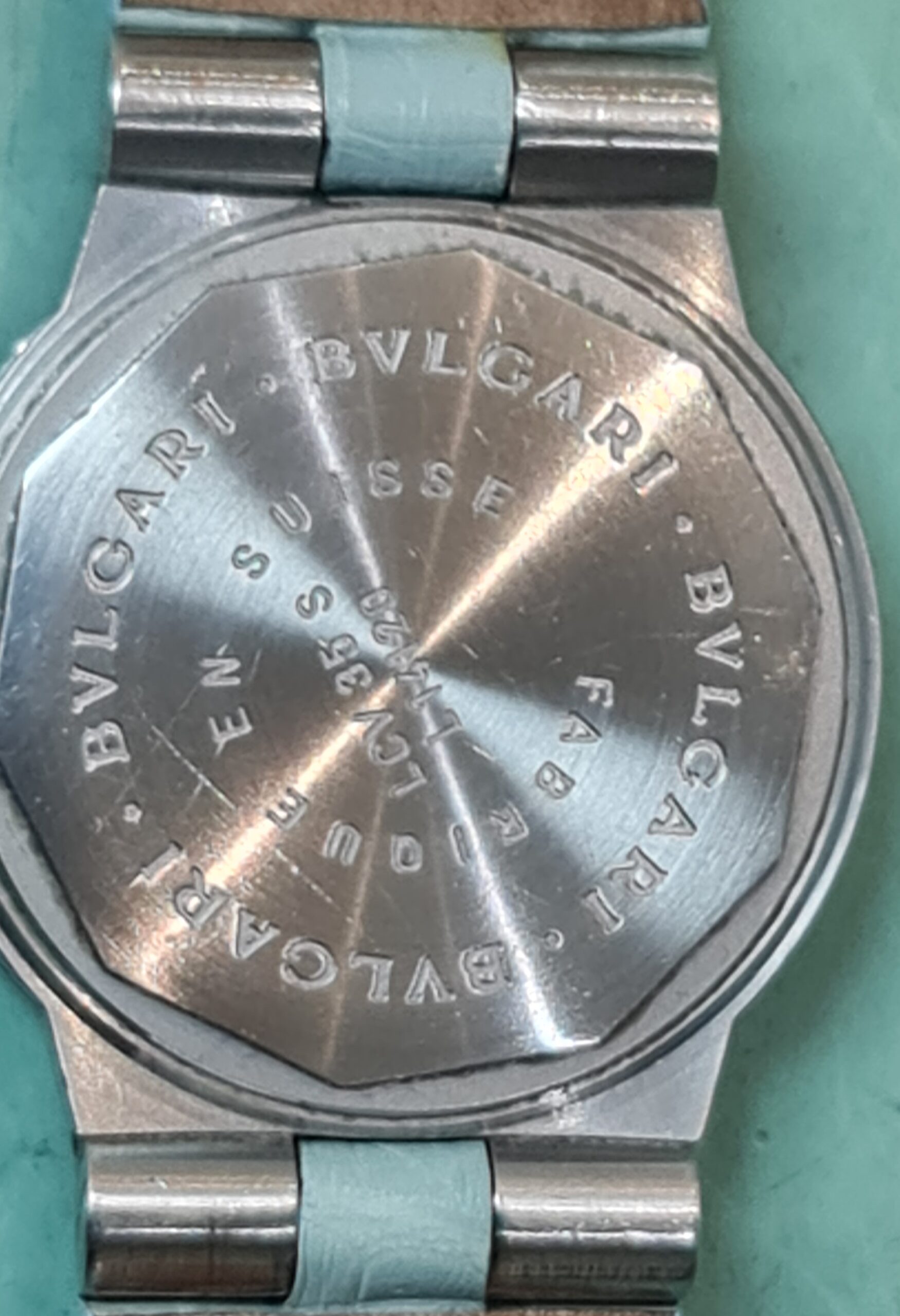 bulgari horloge services