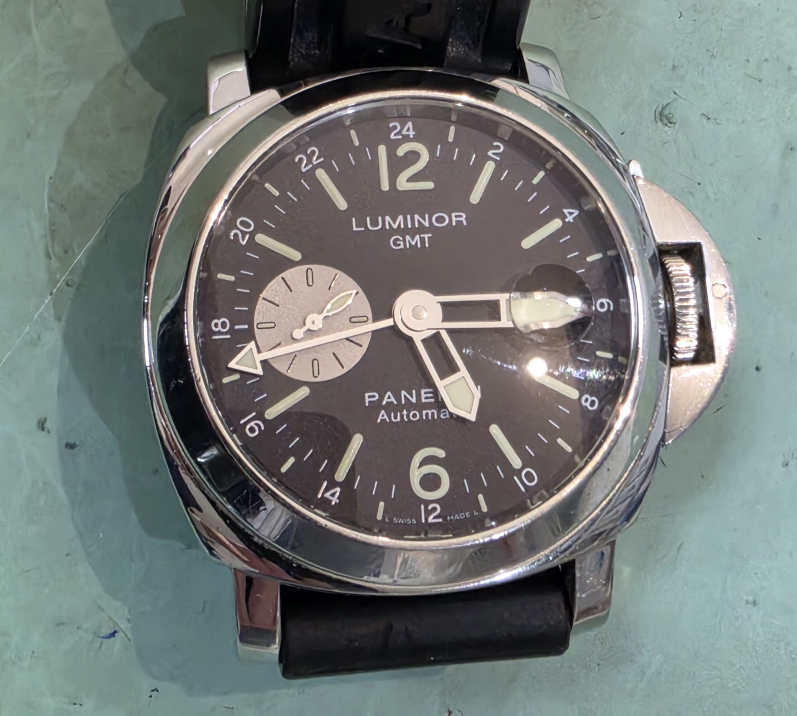 panerai kapot horloge
