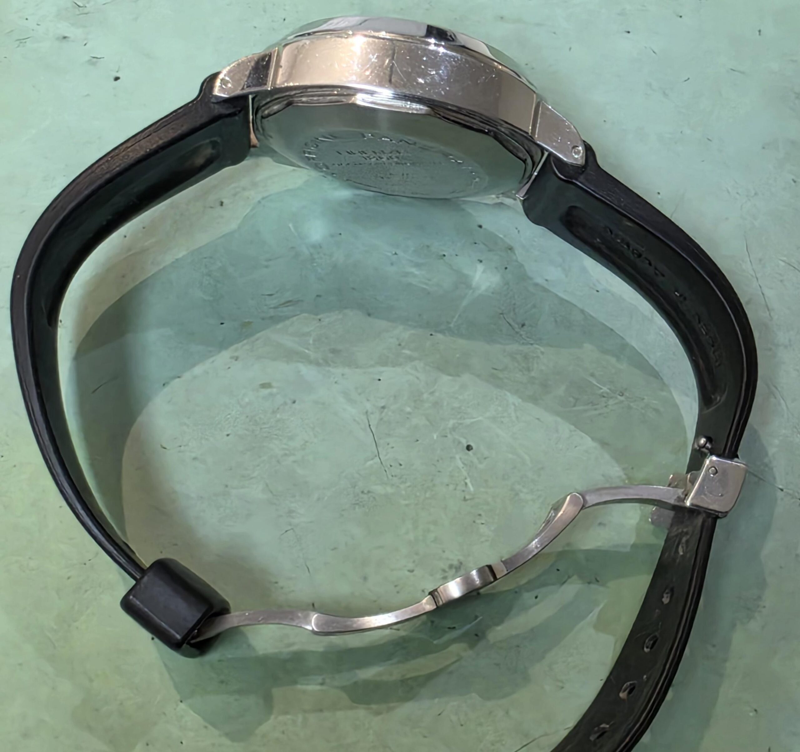 horloges service panerai